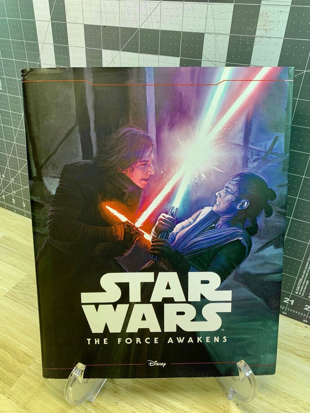 Star Wars The Force Awakens Illustrated Book – Large 2016 Ages 7–10